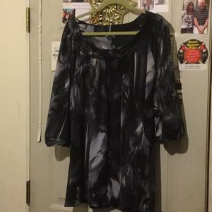 Daisy Fuentes blouse